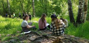 Gapahuk og leirplass til skole og fritid