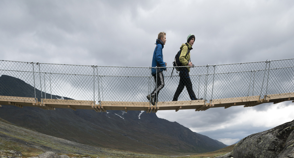 Hengebrua tilgjengeliggjør et nytt område for turgåing, og ble åpnet i sept 2015. (Foto: Terje Skåre)